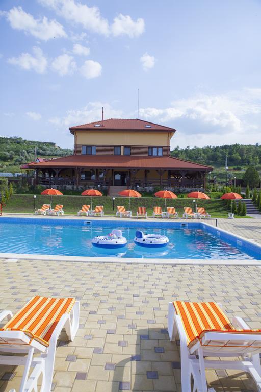 Aqua Party Hotel Victoria  Buitenkant foto